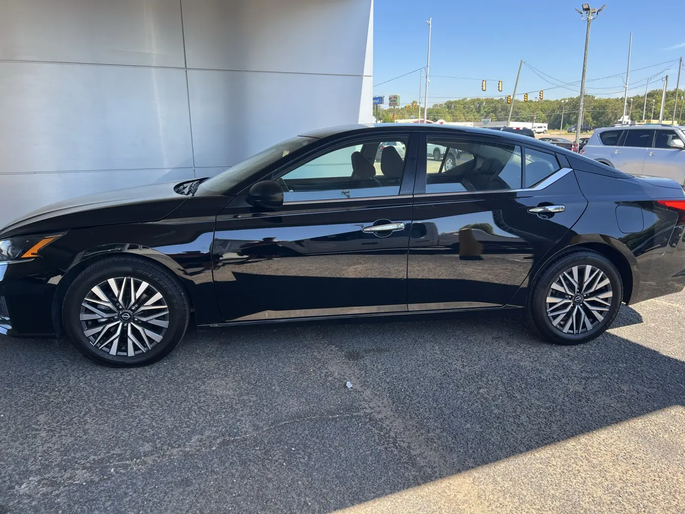 2024 Nissan Altima - $21,985