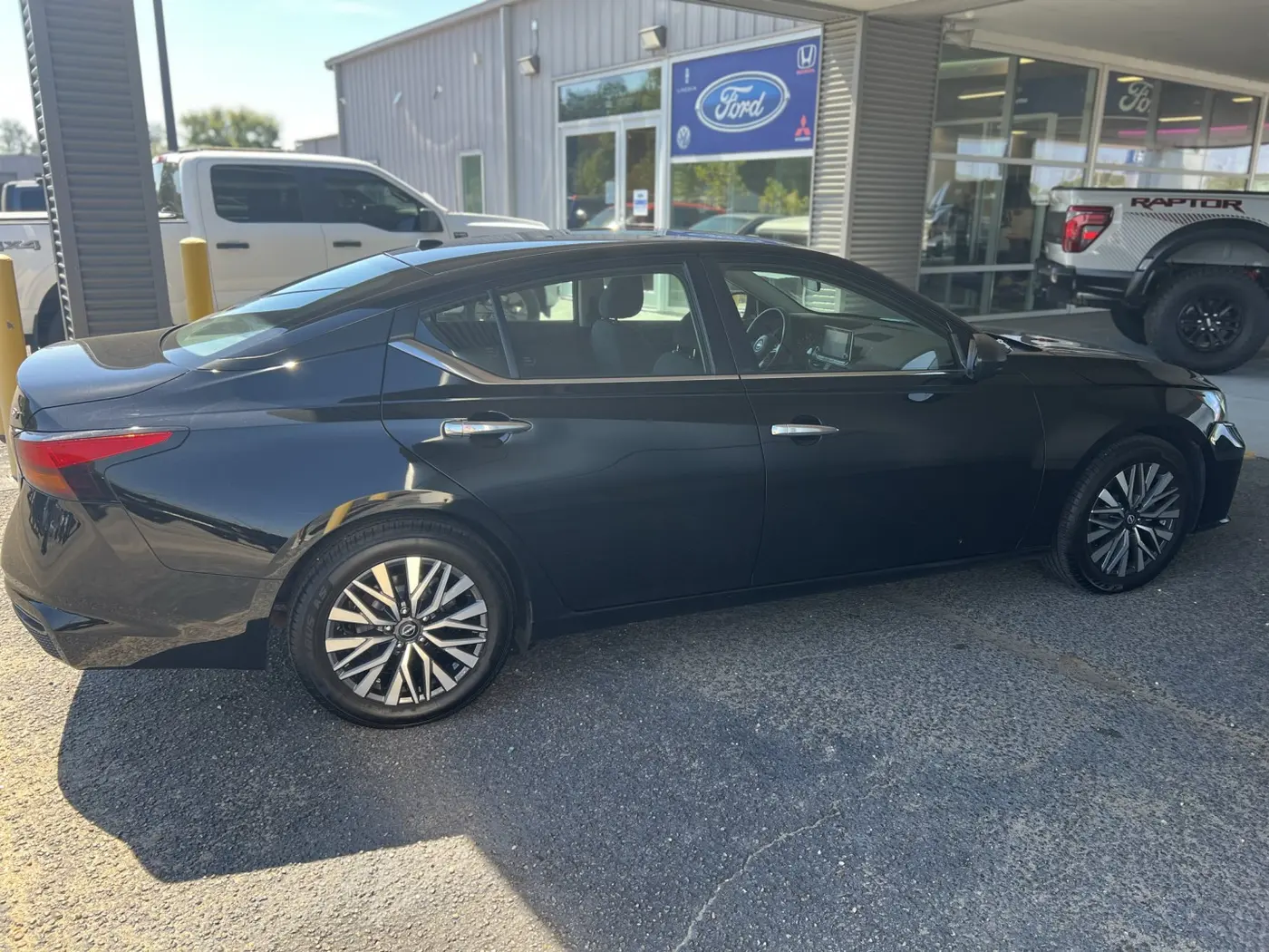 2024 Nissan Altima - $21,985