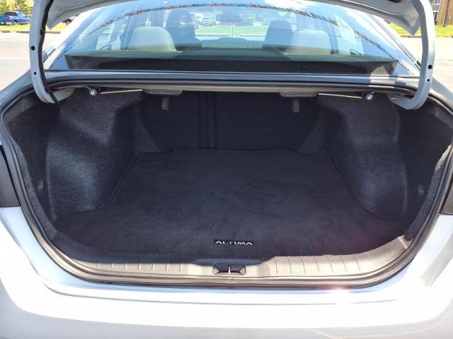 2024 Nissan Altima - $17,980