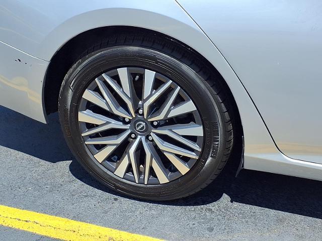 2024 Nissan Altima - $17,980