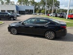 2024 Altima Thumbnail 9