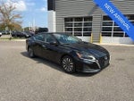2024 Altima Thumbnail 1