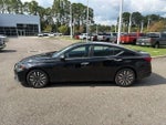 2024 Altima Thumbnail 10