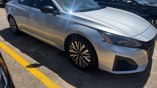 Preowned 2024 Nissan Altima 2.5 SV for Sale