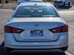 2024 Altima Thumbnail 3