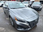 2024 Altima Thumbnail 3
