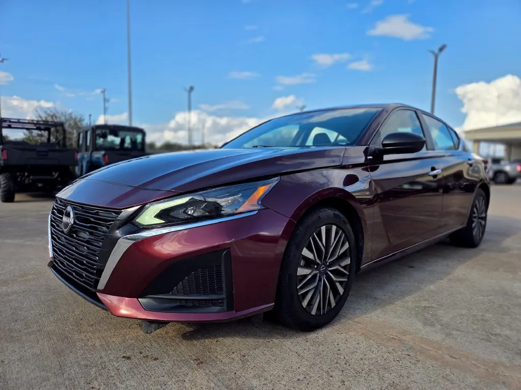 2024 Nissan Altima - $17,527
