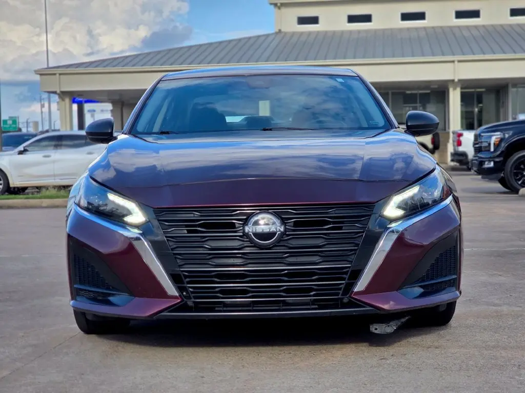 2024 Nissan Altima - $17,527