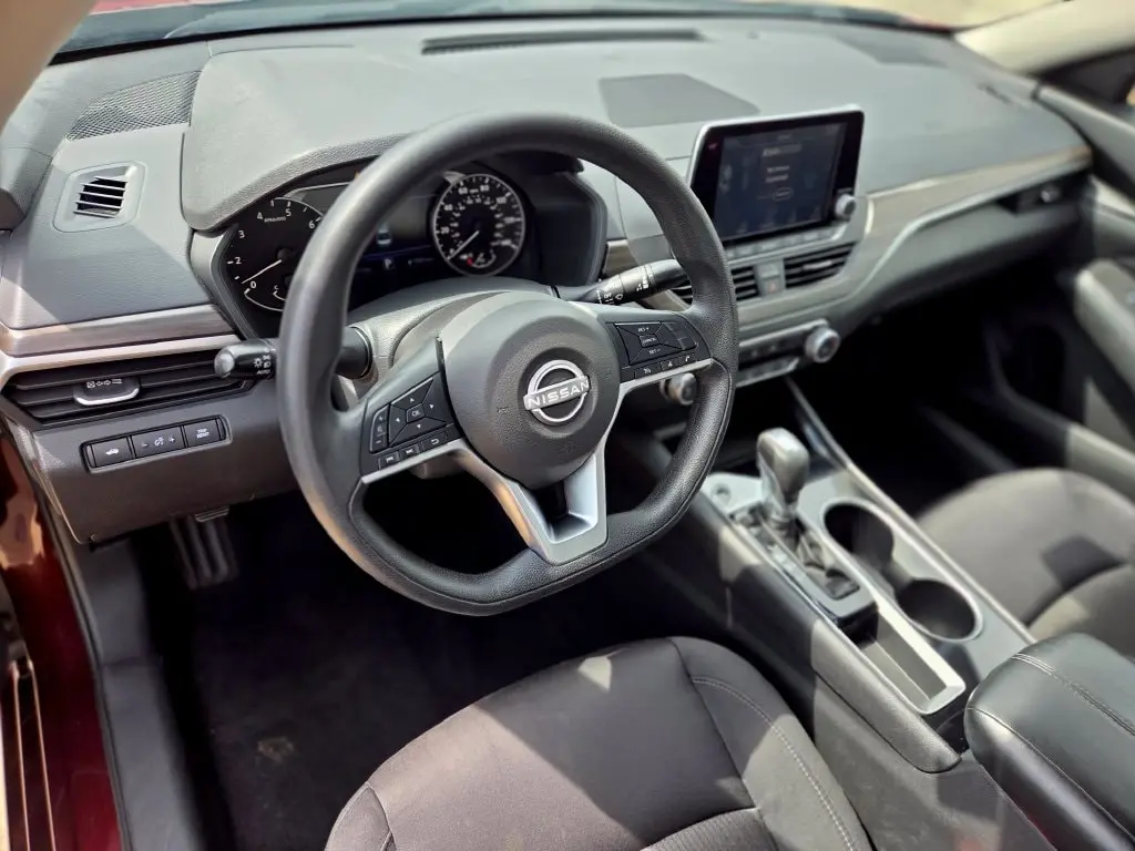 2024 Nissan Altima - $17,527