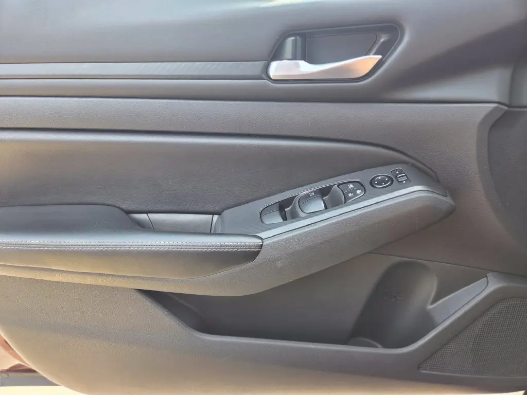 2024 Nissan Altima - $17,527