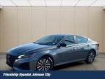 2024 Altima Thumbnail 1