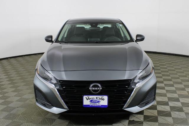 2025 Nissan Altima 2.5 SV — photo 1 of 24