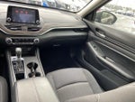 2025 Altima Thumbnail 13