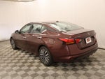 2025 Altima Thumbnail 14