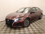 2025 Altima Thumbnail 23