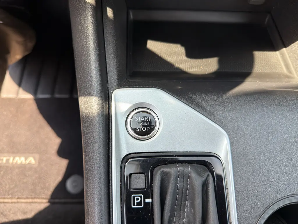 2025 Nissan Altima - $21,995