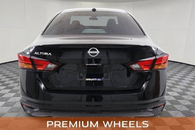 2025 Nissan Altima - $19,800