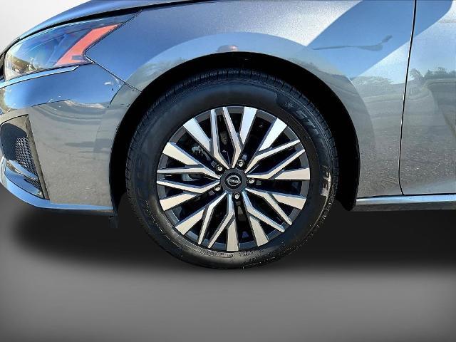 2025 Nissan Altima - $18,999