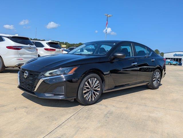 2025 Nissan Altima