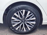 2025 Altima Thumbnail 12