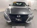 2025 Altima Thumbnail 2