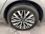 2025 Altima Thumbnail 24