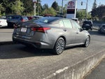 2025 Altima Thumbnail 8