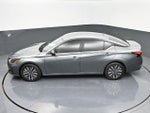 2025 Altima Thumbnail 31