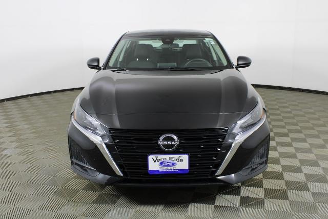 2025 Nissan Altima 2.5 SV — photo 1 of 24