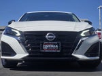 2025 Altima Thumbnail 2