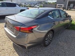 2026 Altima Thumbnail 3