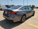 2026 Altima Thumbnail 5