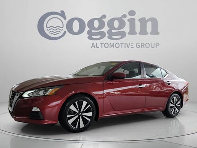2021 Nissan Altima 2.5 SV 4DR Sedan