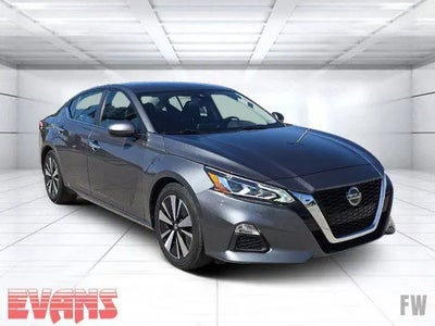 Photo of a 2022 Nissan Altima 2.5 SV 4DR Sedan for sale