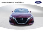 2022 Altima Thumbnail 8