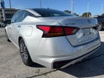 2023 Altima Thumbnail 6