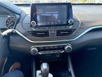 2023 Altima Thumbnail 10