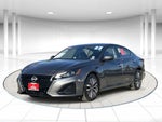 2023 Altima Thumbnail 1
