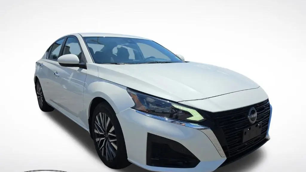 Preowned 2023 Nissan Altima 2.5 SV for Sale