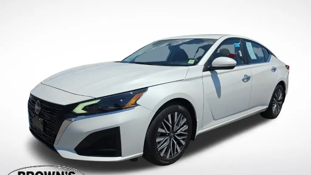2023 Nissan Altima 2.5 SV