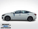 2023 Altima Thumbnail 5