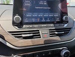 2023 Altima Thumbnail 16