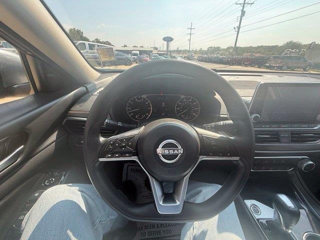2023 Nissan Altima - $18,901