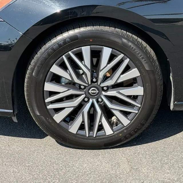 2024 Nissan Altima - $16,484