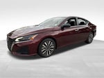 2024 Altima Thumbnail 3