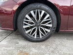 2024 Altima Thumbnail 11