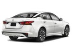 2024 Altima Thumbnail 3