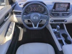 2025 Altima Thumbnail 15