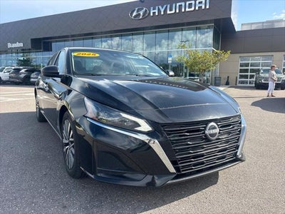2025 Nissan Altima 2.5 SV 4DR Sedan