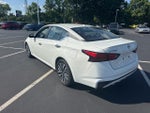2025 Altima Thumbnail 6